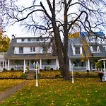 Chestnut Inn