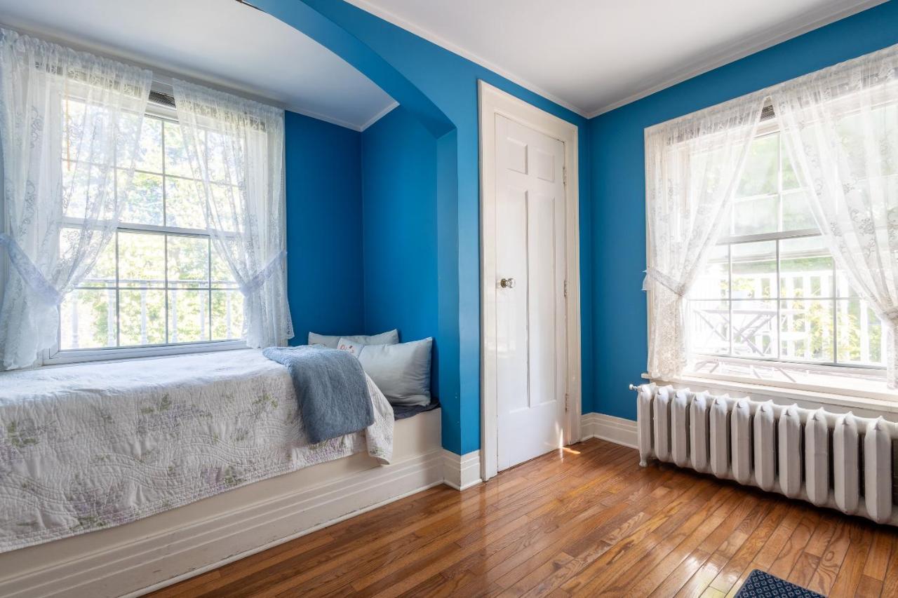 Chestnut 3* Niagara Falls