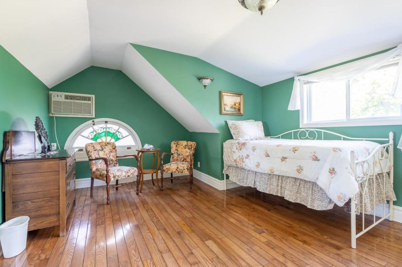 Bed & Breakfast Chestnut 3*