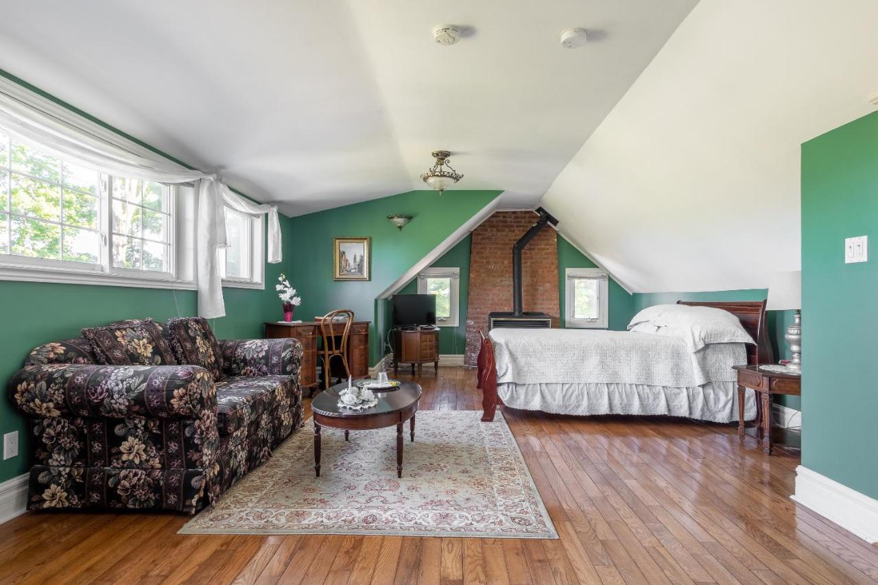 Chestnut Bed & Breakfast Niagara Falls