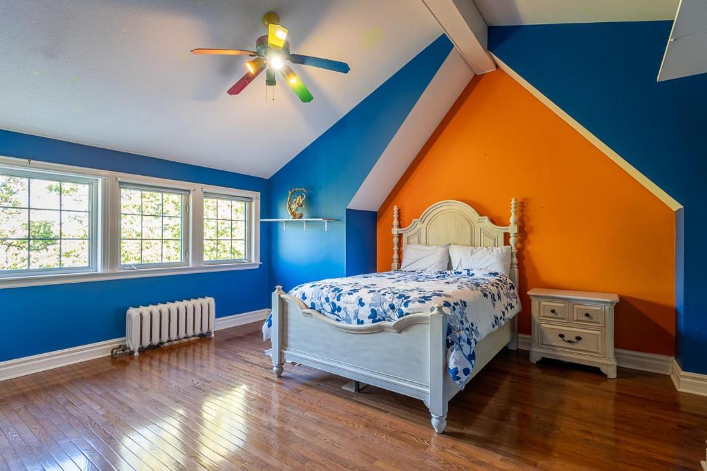 Chestnut 3* Niagara Falls